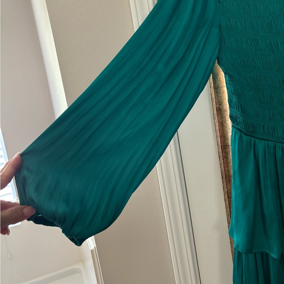Strut & Bolt Emerald Green Ruffled Maxi Dress - Picture 4 of 7